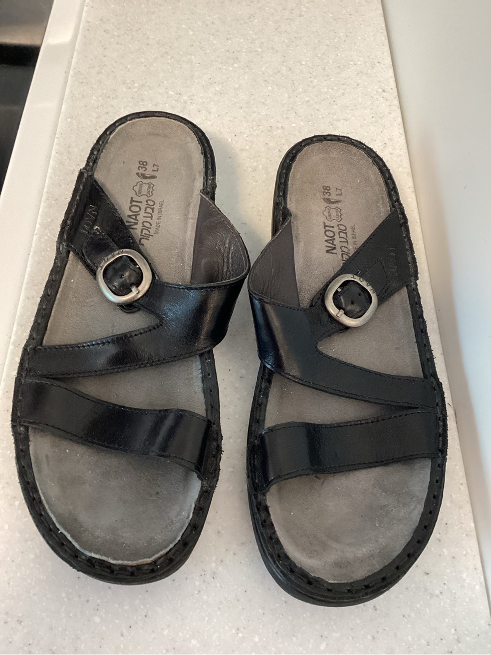 Naot Black Leather Buckle Slide Sandals Women’s Size 7